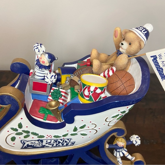 Penn State PSU Sleigh With Christmas Gifts By The Danbury Mint Nittany Lions - Picture 5 of 8